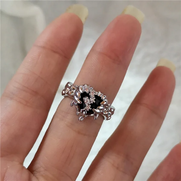 Vintage Stern Ring