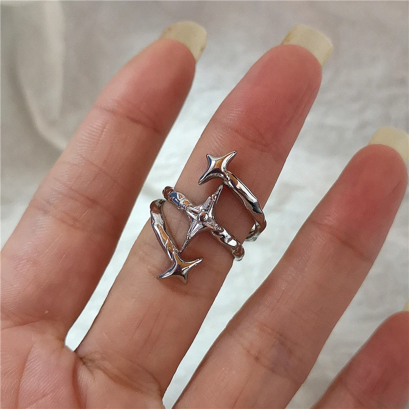 Vintage Stern Ring