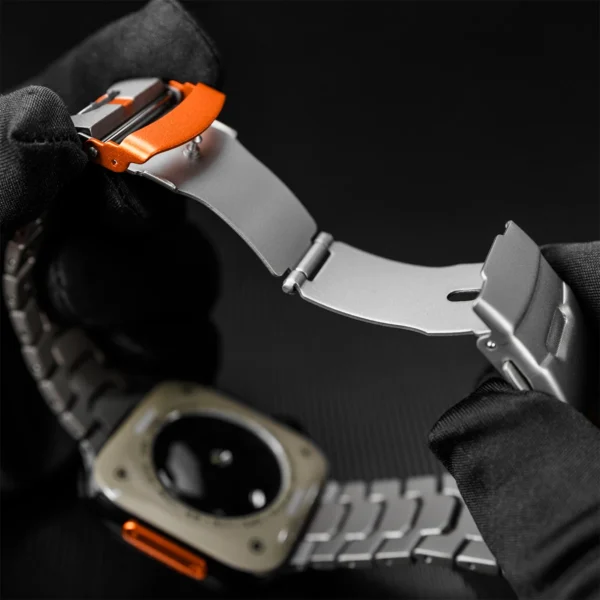 Titanarmband mit Metallgehäuse für Apple Watch Ultra
