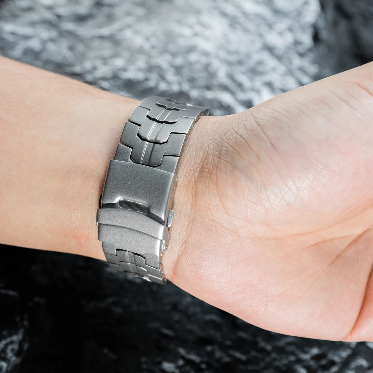 TitanStrap Pro Titanarmband
